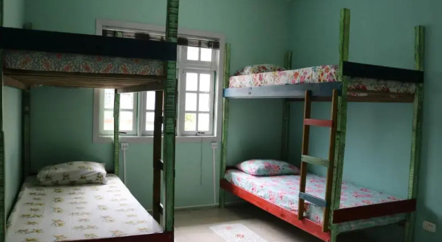 Кровать в общем номере (женский номер) Hostel 33 Brazil