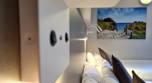 Четырёхместный семейный номер Standard The Originals City Hôtel Marseille Aéroport