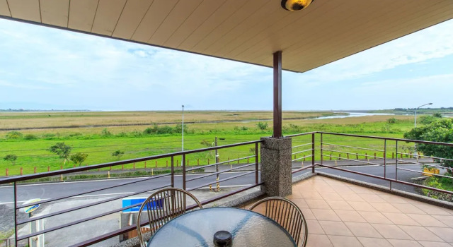 Standaard Vierpersoonskamer met balkon en  uitzicht op de oceaan LANYANGbnb