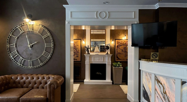 Best Western Plus Market Square Lviv, Забронировать Отель Отели Львова 4 звезды, рядом с Первый украинский театр для детей и юношества, 4*
