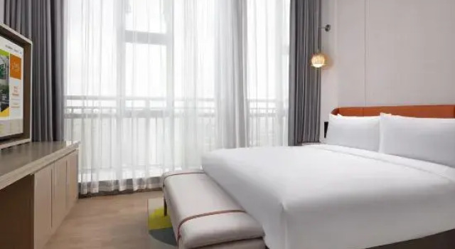 Люкс Deluxe Home2 Suites by Hilton Changzhou