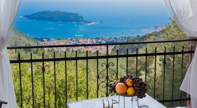 Holiday Home La Musica, Book Hotel SPA Hotels in Budva County, SPA