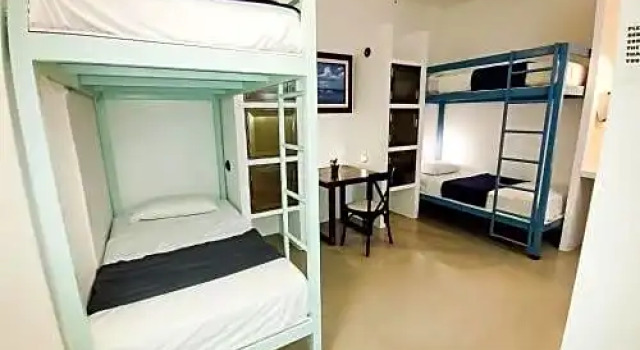 Suites & Hostel 2 con 5 Av, Забронировать Хостел Хостелы Плая-дель-Кармен, рядом с Пляжный клуб Mamitas, Хостел