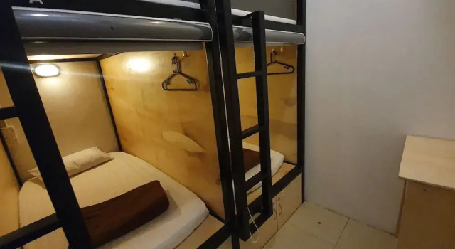 OYO 89728 Home Guesthouse & Cafe