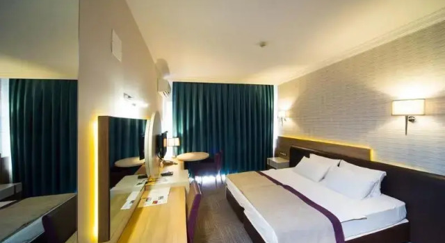 Двухместный номер Standard с балконом и с видом на горы Spilos Hotel