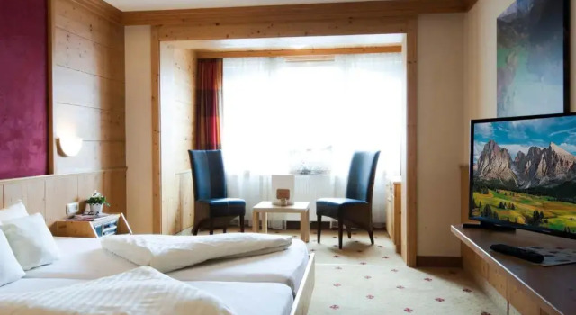 Двухместный номер Standard Hotel Tschirgantblick