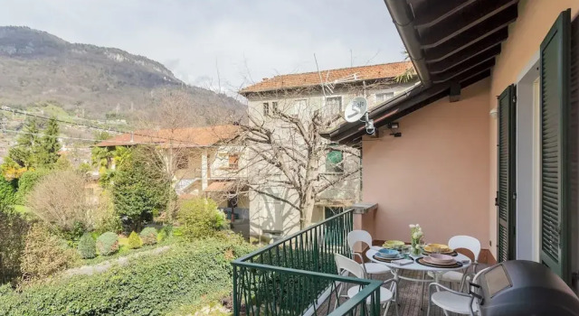 Апартаменты Ponente Balcony & Garden by Rent All Como