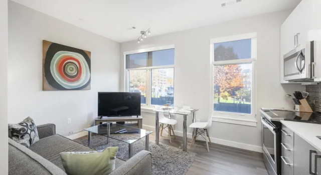 Студия Premium Global Luxury Suites East Boston