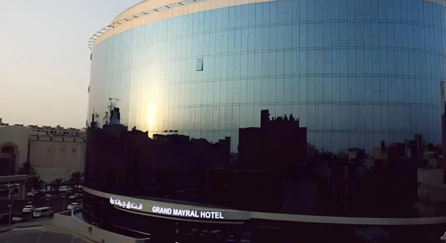 Grand Mayral Hotel, Забронировать Отель Отели Аль-Олайя с бассейном, Бассейн