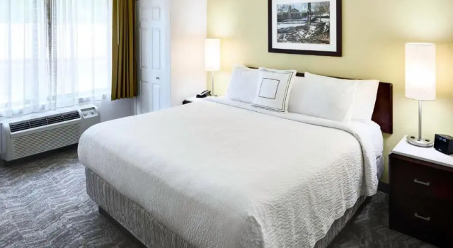 Одноместный люкс SpringHill Suites Milford