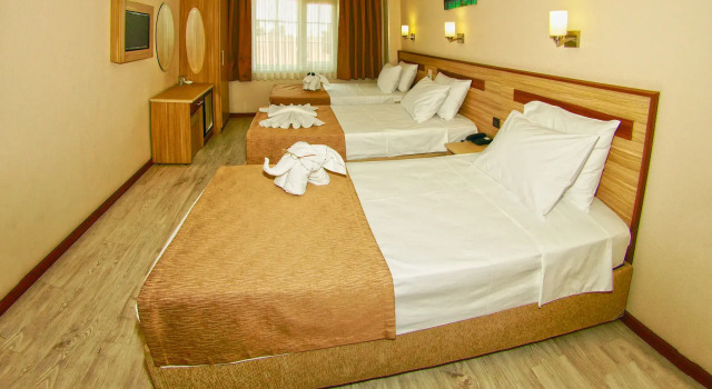 Gold Hotel