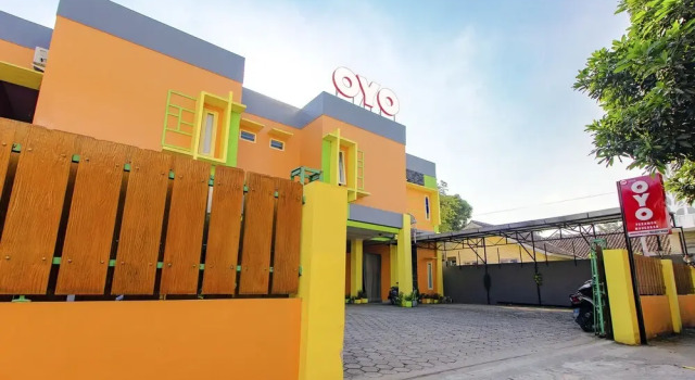 Paramon Mancasan by OYO Rooms, Book Hotel Sleman Yogyakarta Province