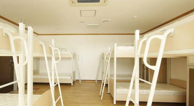 Yeosu Expo Guesthouse, Reserva ahora Hotel Hoteles en Jeolla del Sur con aparcamiento, Aparcamiento
