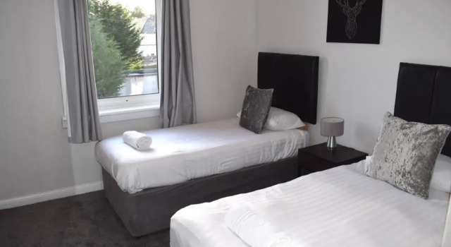 Kelpies Serviced Apartments - McClean, Забронировать Апартаменты/квартира Отели Центральной Шотландии с парковкой, Парковка