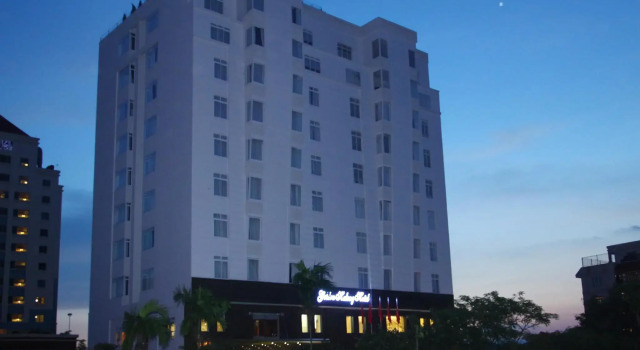 Golden Halong Hotel, Забронировать Отель Отели Халонг с парковкой, Парковка