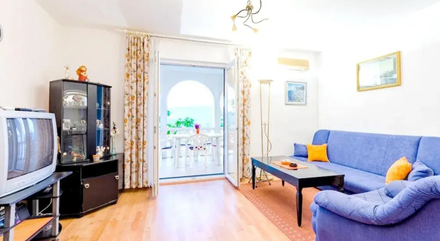 Apartment With 3 Bedrooms in Mastrinka, With Private Pool, Furnished Terrace and Wifi Near the Beach