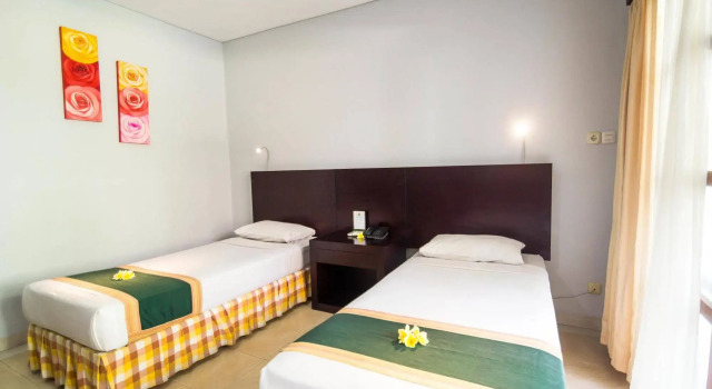 Fourteen Roses Beach Hotel