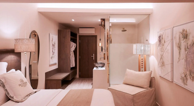 Двухместный номер Bohemian Deluxe Palladium Hotel