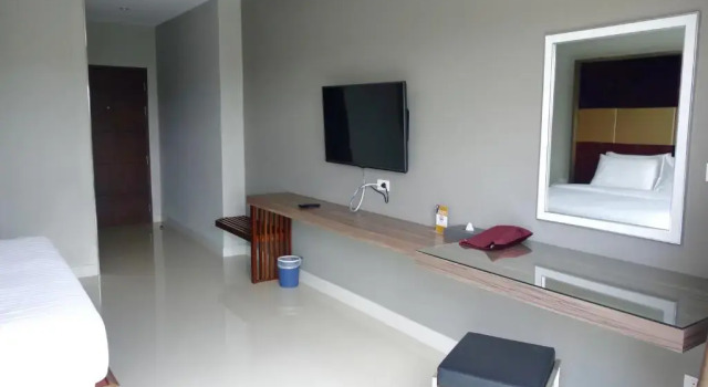 Двухместный номер Standard с балконом V Hotel Ubon Ratchathani