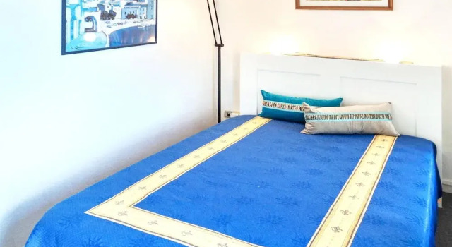 Apartment With 3 Bedrooms in St. Cyprien, With Wonderful sea View, Poo