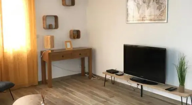 Cottage La Villa Sant Martí, Забронировать Дом для отпуска Виллы Перпиньян, рядом с Кампо Санто, Вилла