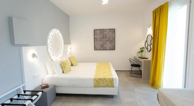 Likio Studios, Reserva ahora Hotel Batsion Andros