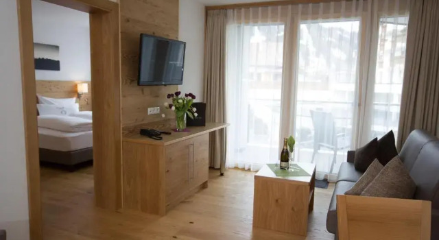 Апартаменты с 3 комнатами Berglife Appartements
