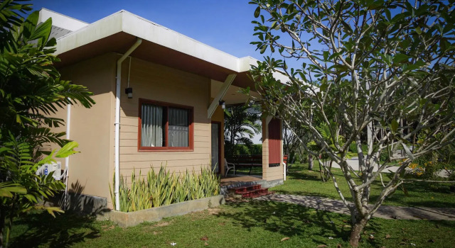 Семейное бунгало Maikhao Home Garden Bungalow