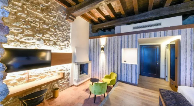 Полулюкс Relais & Spa Castello di Casiglio