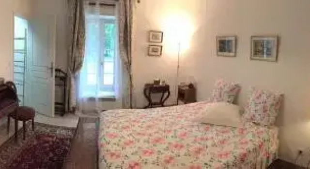 Le Château de BRESSEY & son Orangerie, Забронировать Отель Нюи-Сен-Жорж Cotes de Nuits