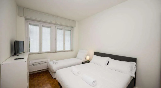 Airguest Pianella Rooms, Забронировать Отель Милан Ломбардия, рядом с Сан Сиро Ипподромо