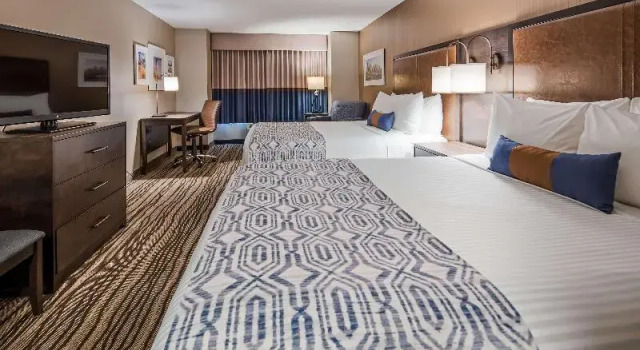 Номер Standard Best Western PLUS Calgary Centre Inn
