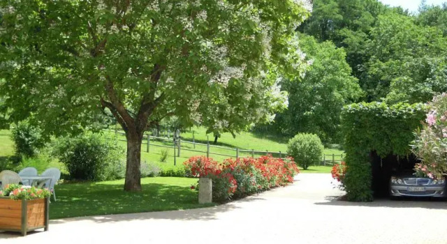 Maison Neuve Tout Confort, Deux Chambres, Prenota Locanda Saint-Martin-du-Mont 