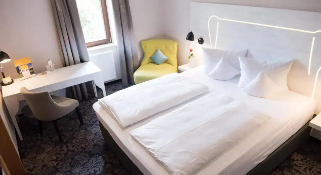 Двухместный номер Comfort Parkhotel Schillerhain