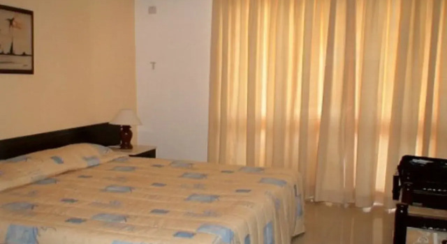 Kenya Bay Beach Hotel, Забронировать Отель Бамбури Момбаса