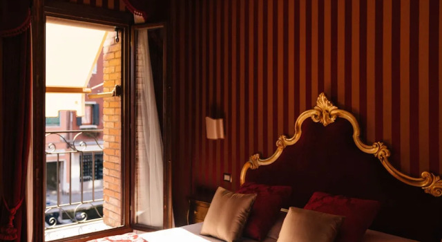 Двухместный номер Deluxe с видом на канал Murano Palace Bed & Breakfast