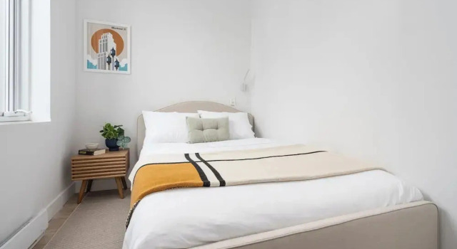 MTL Central Stay Apartments, Забронировать Апартаменты/квартира Отели Монреаля с парковкой, рядом с Place Dupuis, Парковка