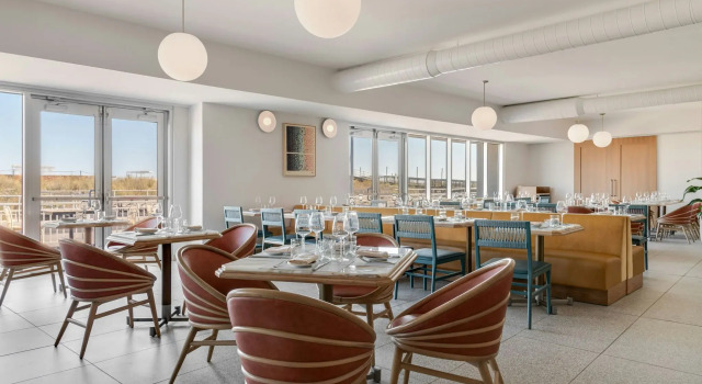 The Seahaus Hotel, Atlantic City Boardwalk, a Tribute Portfolio Hotel, Забронировать Отель Атлантик-Сити Джерси-Шор, рядом с Театр IMAX в Тропикане