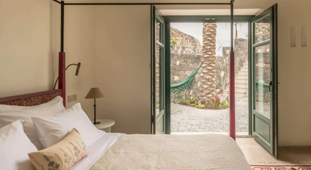 Patina Vivera Estate Santorini, Забронировать Вилла Пиргос Санторини