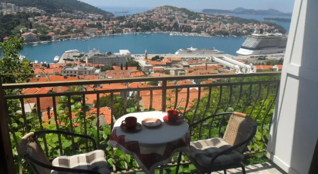 Двухместный номер Standard с балконом и с видом на море Pansion Panorama Dubrovniks Most Beatiful Sea View
