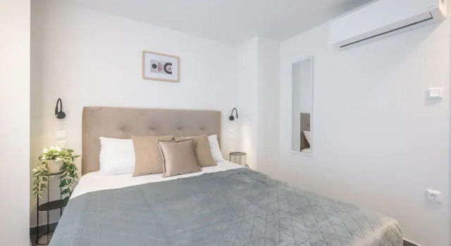 Апартаменты Athens Secluded Apartments