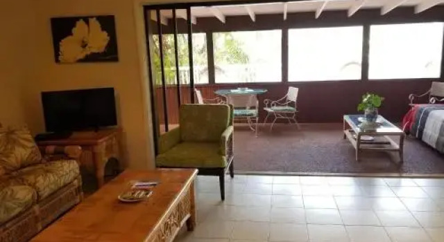 Water Island Hotel & Villas