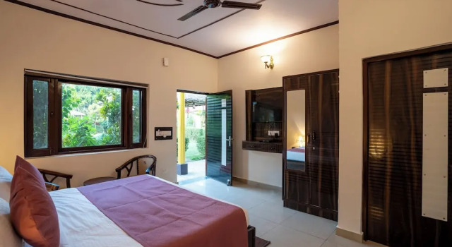 Corbett D Resort, Rezerwuj Ośrodek wypoczynkowy Hotele w Uttarakhand z basenem, Basen