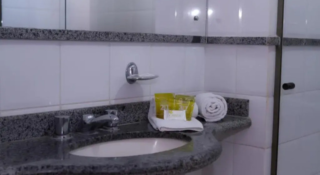 Люкс Hotel Canada