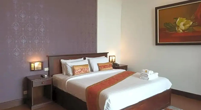 Номер Deluxe Seasons Riverside Hotel