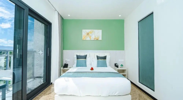 Двухместный номер Standard с балконом Wyndham Garden Wailoaloa Beach Fiji