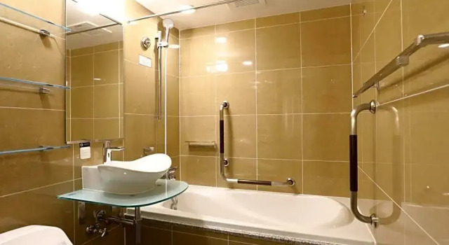 Двухместный номер Deluxe Accessible APA Hotel Yamanote Otsuka Ekimae Tower