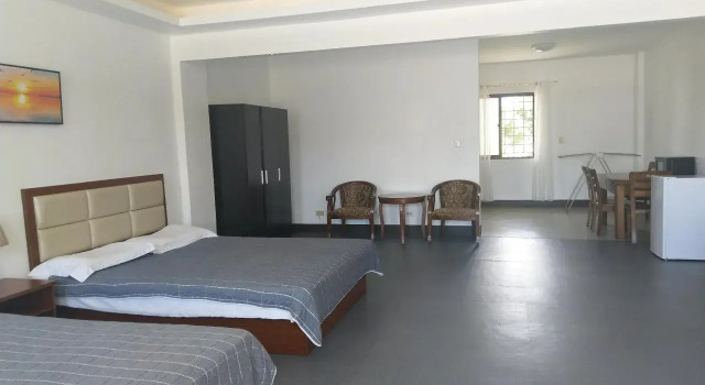 Tinian Lorilynn Hotel