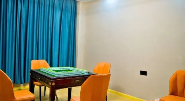 The Chuanzhu Temple Guobin Grand Hotel (Huanglongjiuzhai High-speed Railway Station Branch), Rezerwuj Hotel Ngawa Chiny
