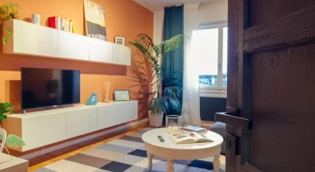 Br Apartments